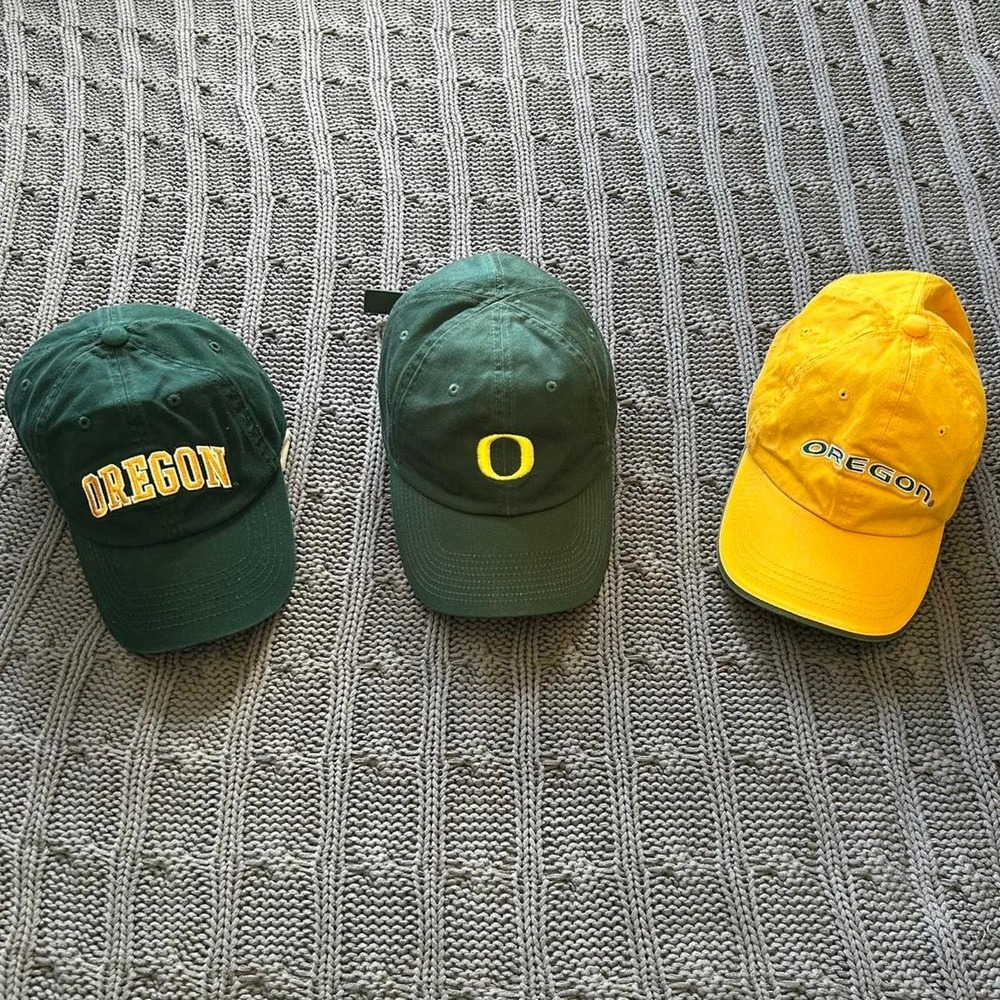 Vintage Oregon Ducks hat bundle 🦆🌲